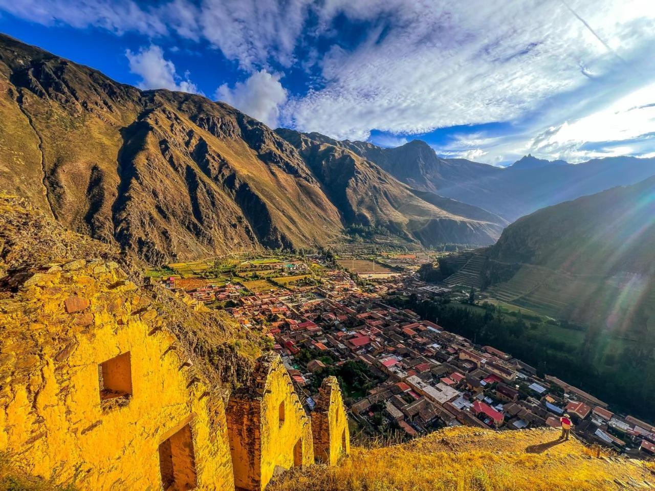 Aromas Andinos Lodge Ollantaytambo Exterior photo